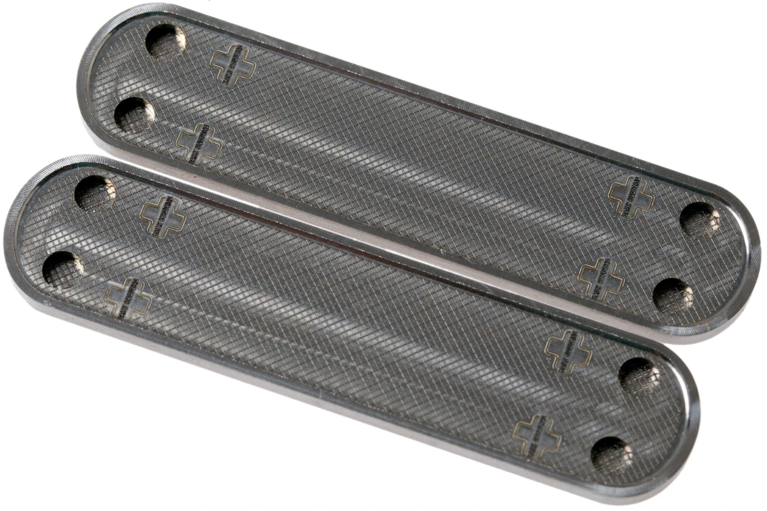 Daily Customs 58.2 Golfball Pattern, Titanium P10009496 Cachas Victorinox 4 Daily Customs 58.2 Golfball Pattern, Titanium P10009496 Cachas Victorinox - Imagen 2