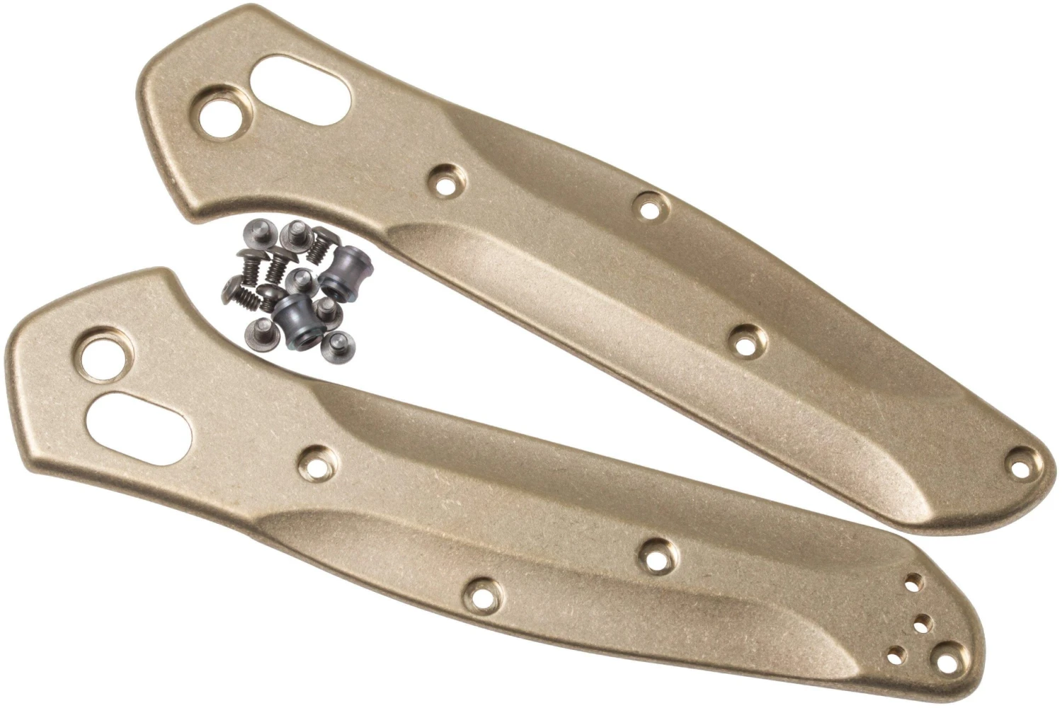 Flytanium Benchmade 940 Osborne Scales, Latón 3 Flytanium Benchmade 940 Osborne Scales, Latón