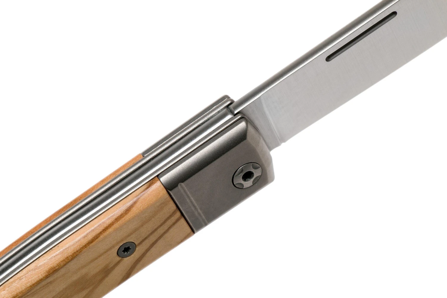 LionSteel BestMan BM1 UL Olive Navaja Slipjoint 8 LionSteel BestMan BM1 UL Olive Navaja Slipjoint - Imagen 6