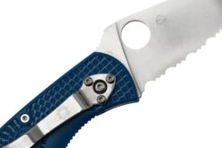 Spyderco Persistence Lightweight C136SBL Serrated S35VN Blue FRN Navaja -Knives And Tools Comercio SPC136SBL 05 spyderco