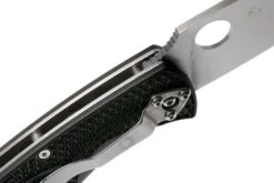 Spyderco Resilience Lightweight C142PBK FRN Navaja -Knives And Tools Comercio SPC142PBK 06 spyderco