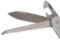 Victorinox Pioneer Farmer Alox 0.8241.26 Navaja Suiza -Knives And Tools Comercio VT 8241 26 02 victorinox farmer vt 8241 26 d2