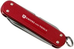 Victorinox Classic Alox Red 0.6221-20R4.KTE1 Knivesandtools Edition, Navaja Suiza 13 Victorinox Classic Alox Red 0.6221-20R4.KTE1 Knivesandtools Edition, Navaja Suiza -Knives And Tools Comercio VT0 6221 20R4 KTE1 05 victorinox