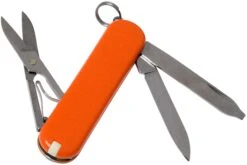 Victorinox Classic SD Colors, Mango Tango 0.6223.83G Swiss Navaja -Knives And Tools Comercio VT0 6223 83G 02 victorinox