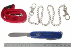 Victorinox Mi Primer Victorinox Azul 0.2373.T2 Navaja Para Niños -Knives And Tools Comercio VT5V0 2373 T2 05 victorinox kinderzakmes blauw vt5v0 2373 t2 d5