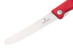 Victorinox SwissClassic 6.7831.FB Cuchillo Plegable Dentado Para Verduras, Rojo -Knives And Tools Comercio VT6 7831 FB 03 victorinox
