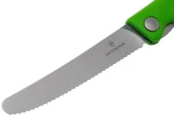 Victorinox SwissClassic 6.7836.F4B Cuchillo Plegable Dentado Para Verduras, Verde -Knives And Tools Comercio VT6 7836 F4B 03 victorinox