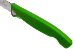 Victorinox SwissClassic 6.7836.F4B Cuchillo Plegable Dentado Para Verduras, Verde -Knives And Tools Comercio VT6 7836 F4B 06 victorinox
