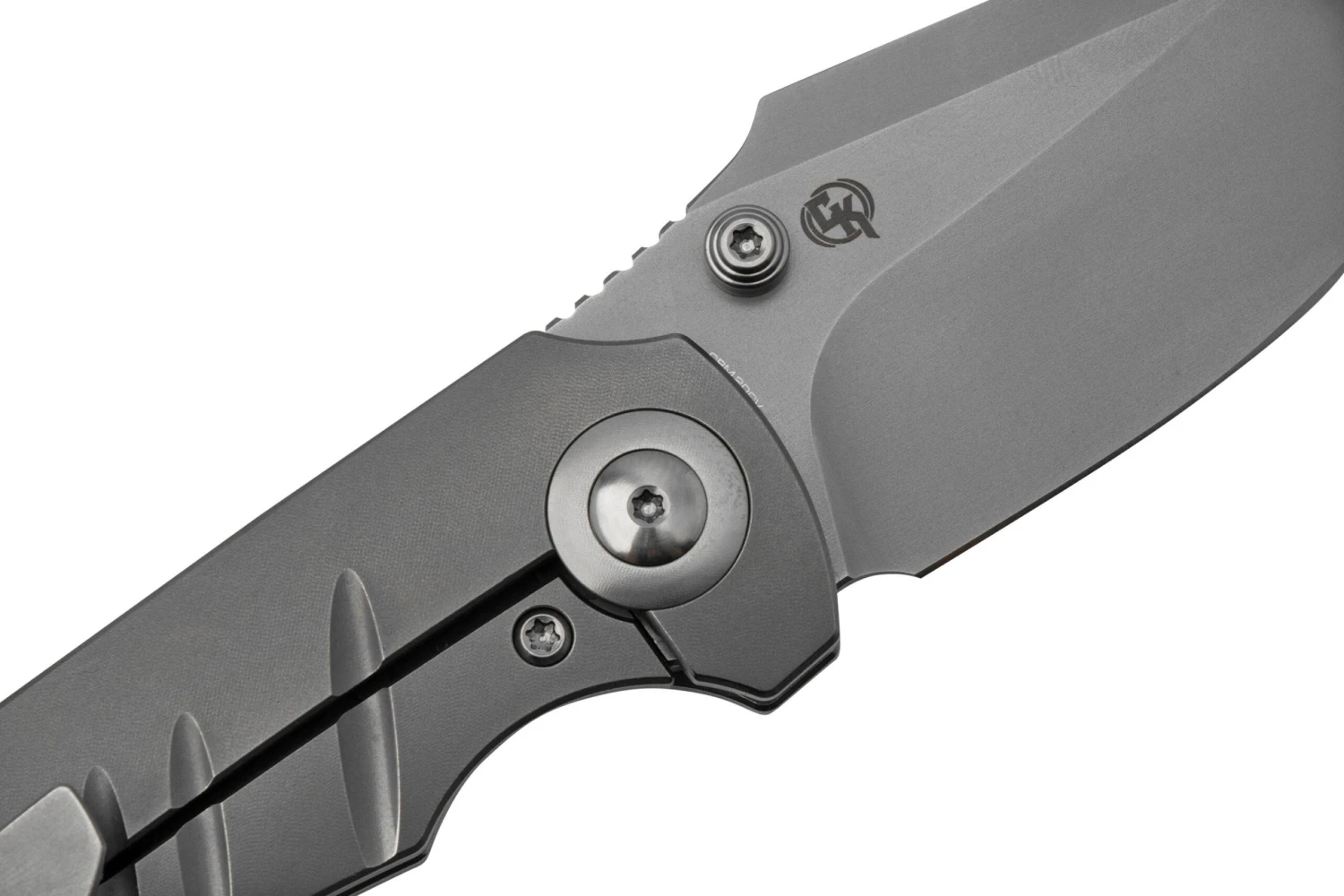 WE Knife Riff-Raff Grey Titanium, Blasted CPM 20CV WE22020B-4 Navaja, Diseño De Matt Christensen 7 WE Knife Riff-Raff Grey Titanium, Blasted CPM 20CV WE22020B-4 Navaja, Diseño De Matt Christensen - Imagen 5